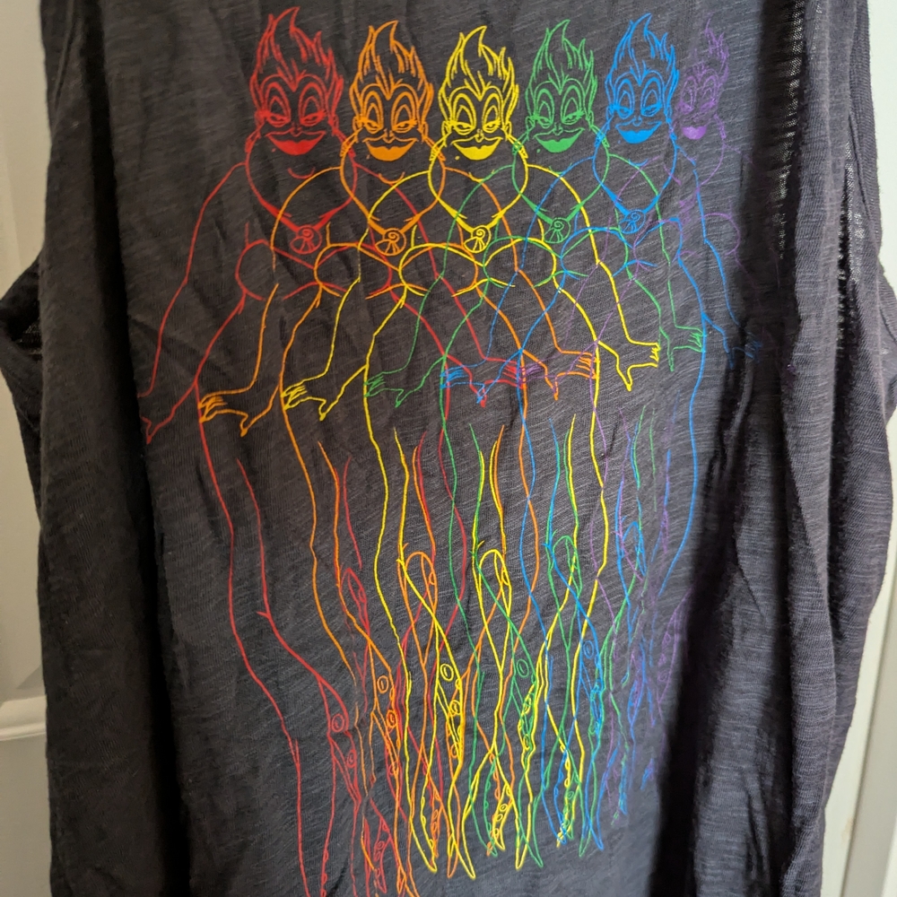 EUC Torrid High Neck Tank Top Size 1 - Rainbow Ursula - Disney